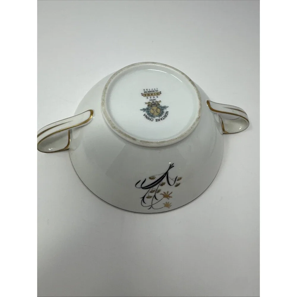 Vintage/Discontinued Noritake Diana 5522 Creamer and Sugar Bowl w/ lid gold rim